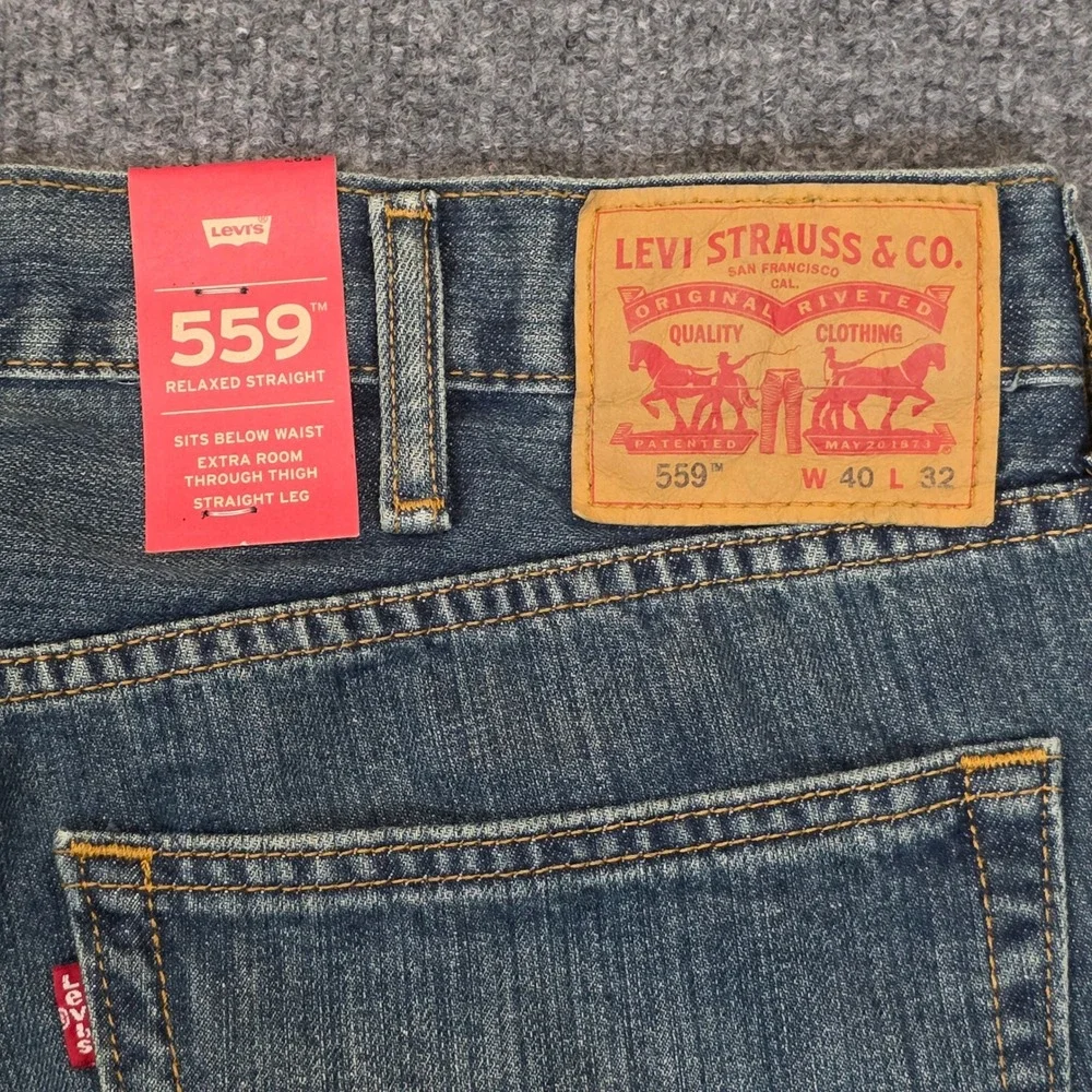Levis 559 Relaxed Straight Jeans Mens 40x32 Blue Medium Wash Denim NWT